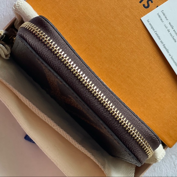 Louis Vuitton M69354 GIANT MONOGRAM ZIPPY COIN PURSE BNIB Made in France - Picture 3 of 14